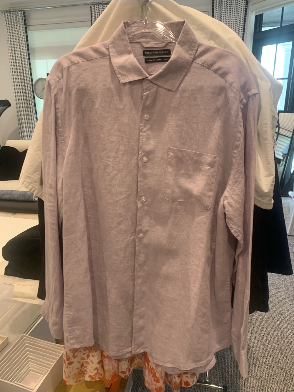 Saks Fifth Avenue Men's Lavender Button-Down Linen Shirt. XL. Excellent cond